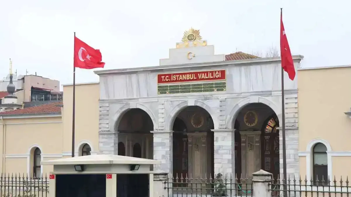 İstanbul’da havai fişek yasağı başladı: 16 Temmuz-28 Ekim arası satışı ve kullanımı yasak