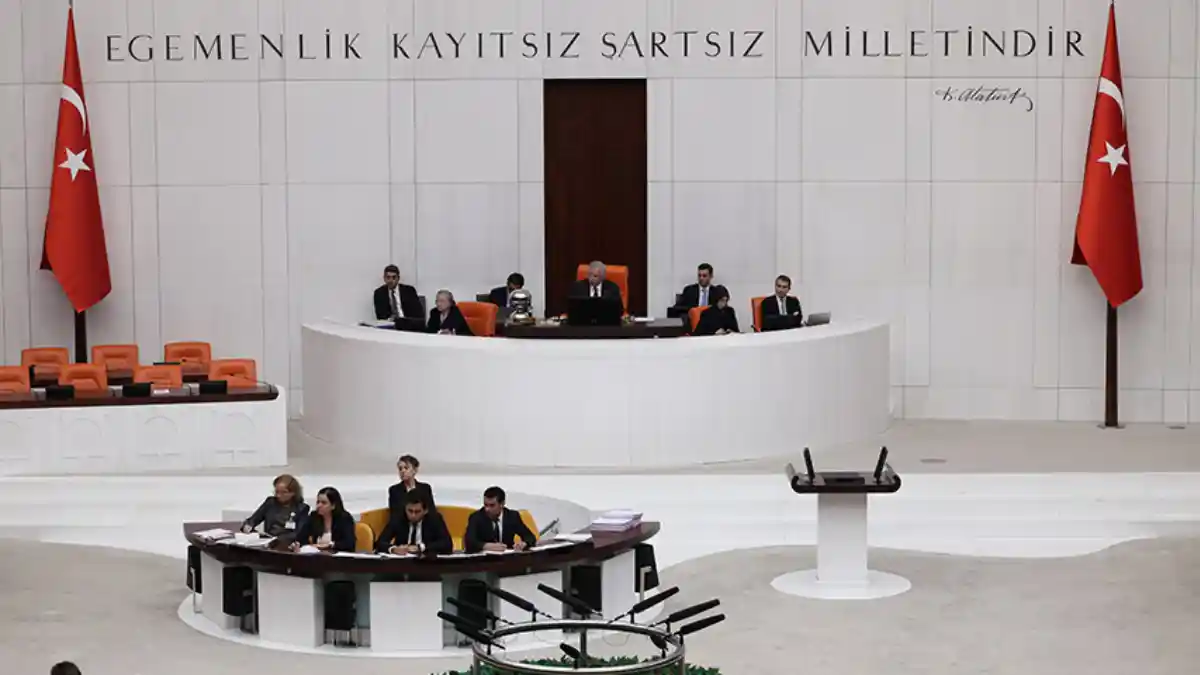 TBMM Genel Kurulu'nda gündem dışı konuşmalar: Çeteler, konkordatolar ve tarihi İstiklal Madalyası