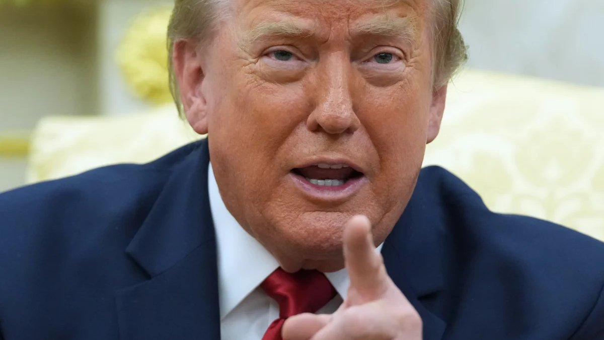 Trump'tan Tahran'a sert tehdit: Kazma Dağı çok yakında vurulacak