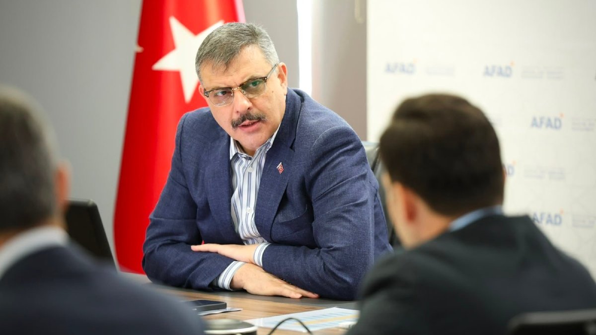AFAD ve Göç İdaresi'nde kritik toplantı: İçişleri Bakanı Çiftçi yol haritasını açıkladı