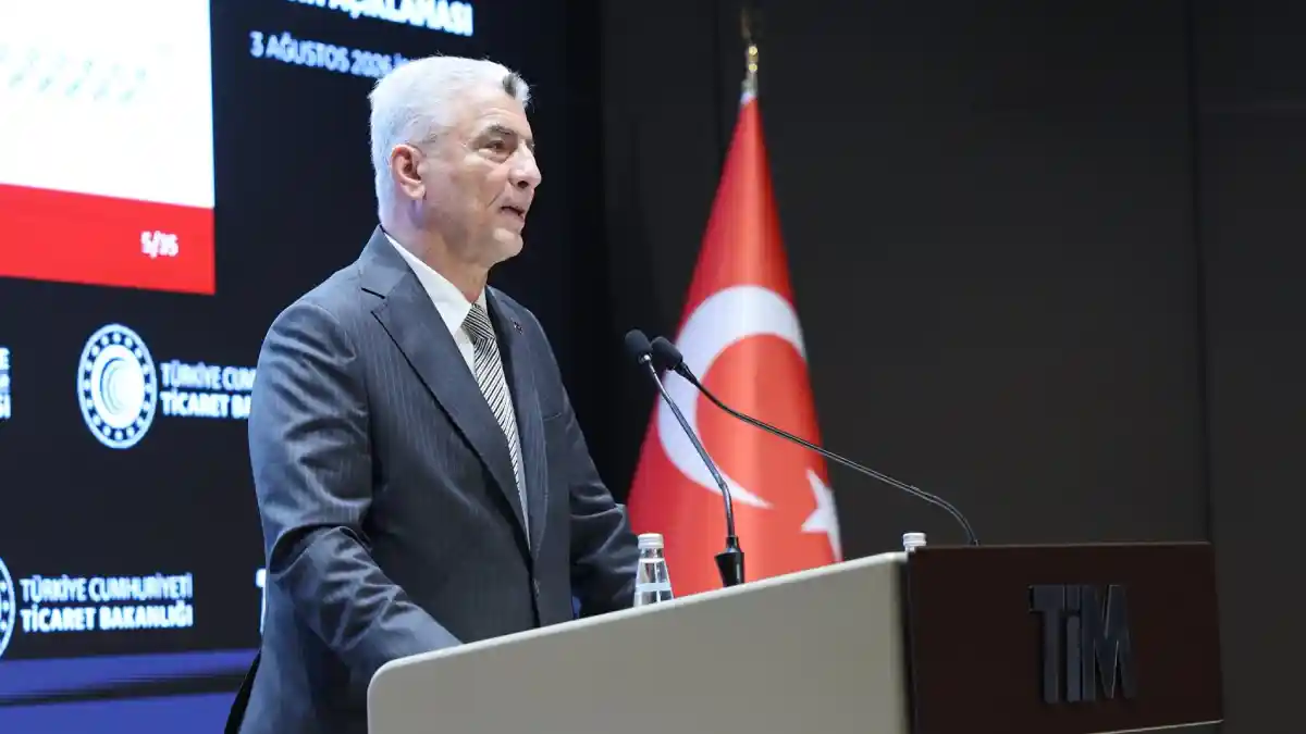 Temmuzda ihracat rekoru: Bakan Bolat Cumhuriyet tarihinin zirvesini duyurdu