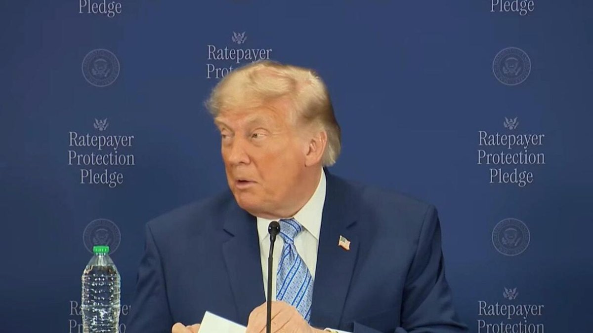 Trump'tan teknoloji devlerine yapay zeka şartı: "Kendi elektrik santralinizi kendiniz kurun"