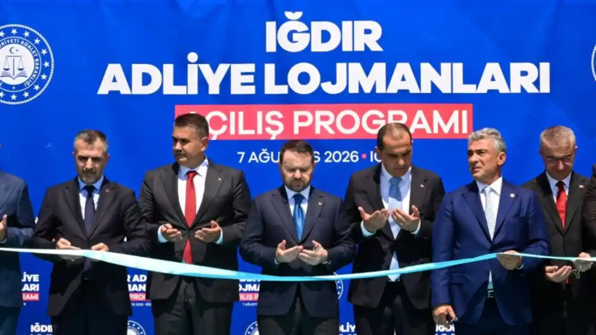 Adalet Bakanı Akın Gürlek Iğdır'da adliye lojmanlarının açılışını yaptı