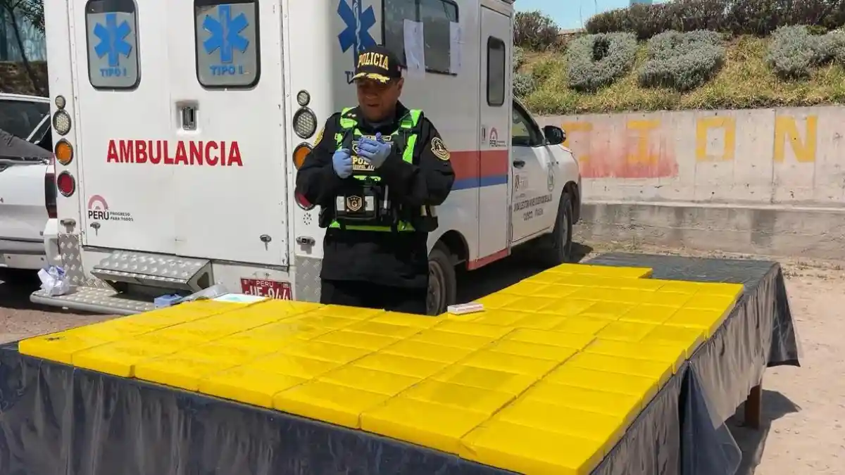 Peru’da skandal: Hasta taşıyan ambulansın gizli bölmesinden 69 kilo kokain çıktı