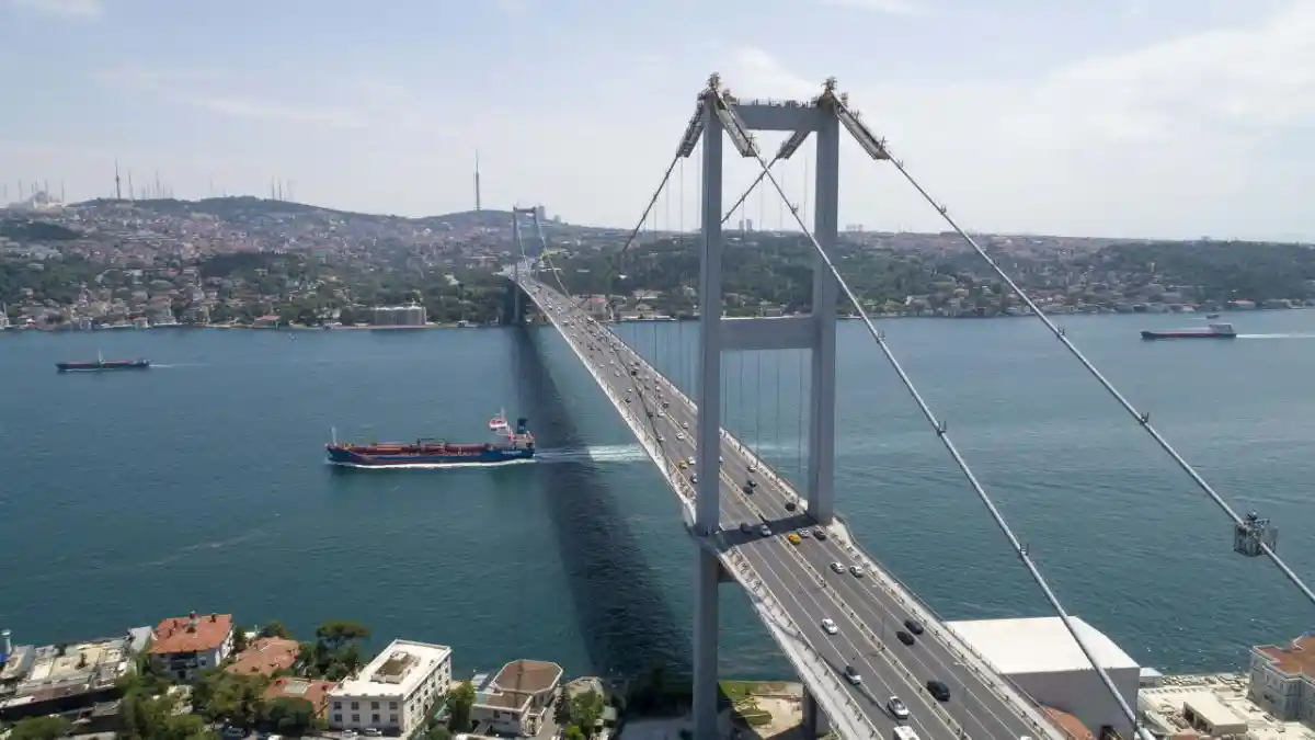 15 Temmuz Şehitler Köprüsü'nde film çekimi nedeniyle geçici trafik düzenlemesi