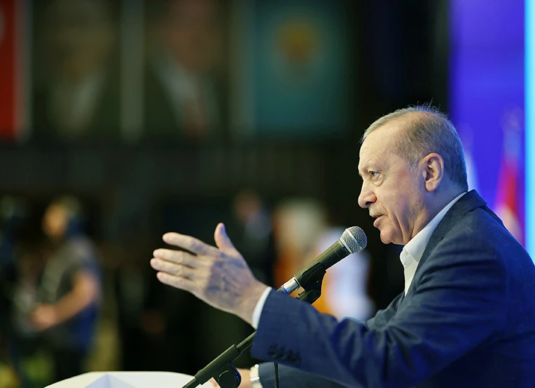 Erdoğan’dan teşkilata ‘gönül’ mesajı: “Kibirden uzak duracağız”
