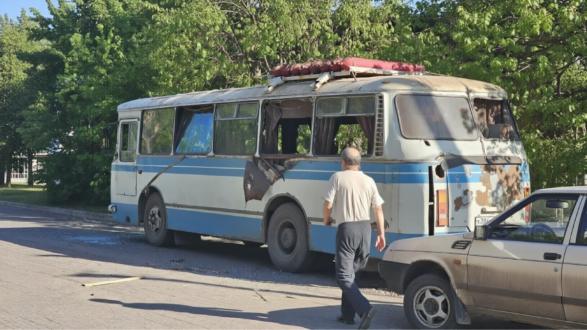 Gorlovka'da yolcu otobüsüne saldırı: 14 kişi yaralandı