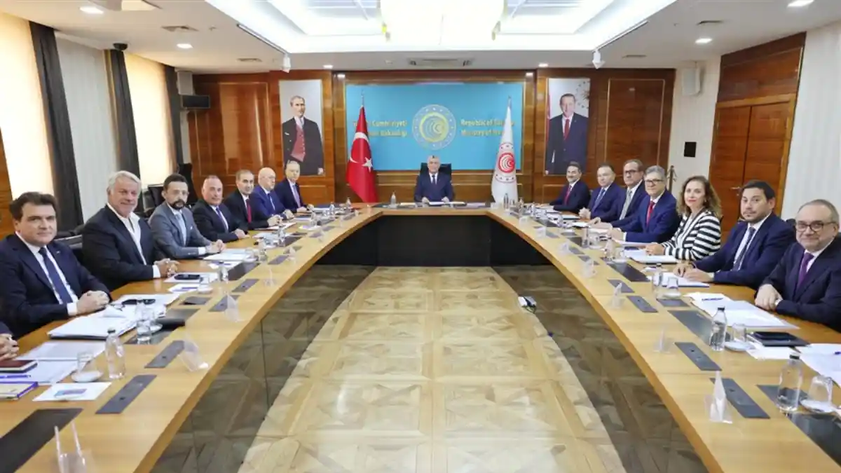 Ticaret Bakanlığı'nda kritik kabul: Hizmet İhracatı Strateji Belgesi yenileniyor