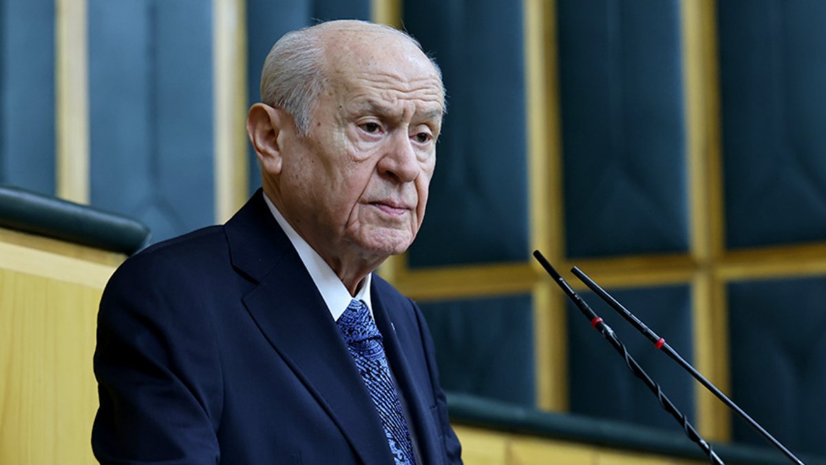 MHP Lideri Bahçeli: Kıbrıs'ta iki eşit millet ve egemen iki devlet vardır