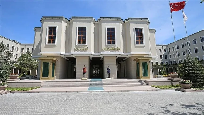 İçişleri Bakanlığı: Uyuşturucu, bahis, tefecilik, zimmet suçlarından 228 kişi gözaltında