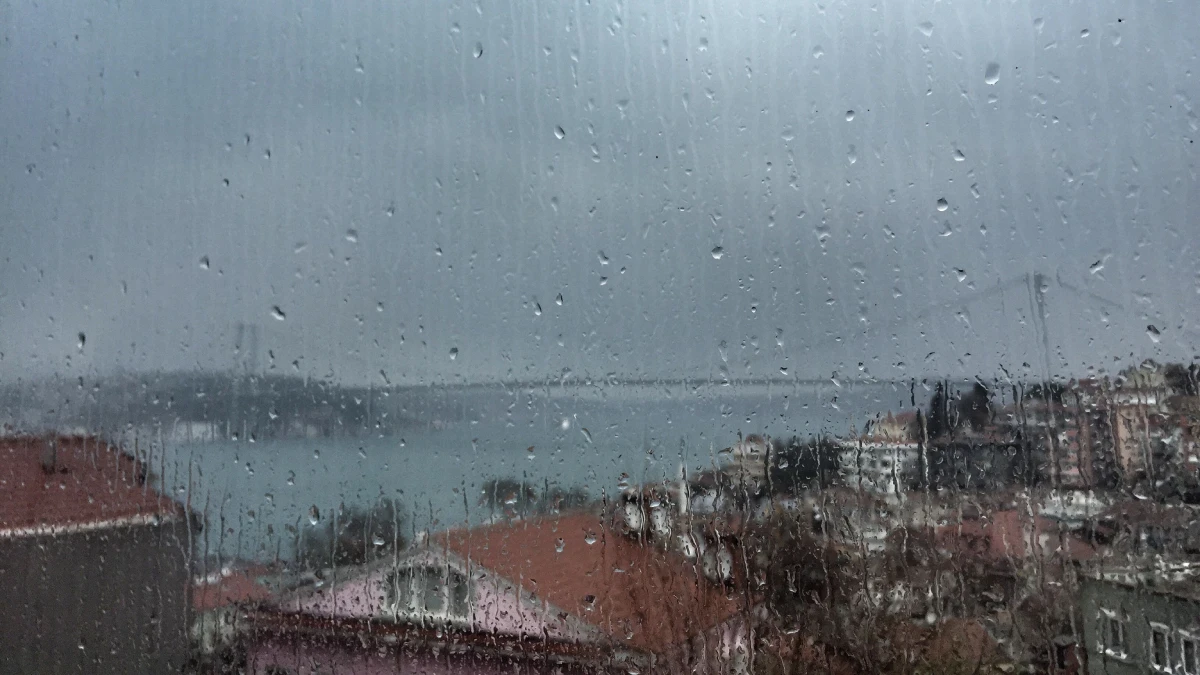 Doğu Karadeniz'de sel ve heyelan riski, Marmara ve Ege'de kuvvetli rüzgar bekleniyor