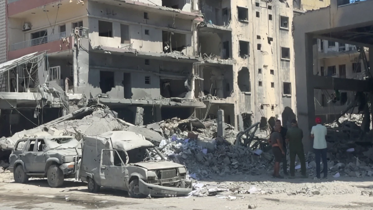 İsrail'in Lübnan'ı vurması sürüyor: 5 bin yıllık Sur şehri harabe oldu
