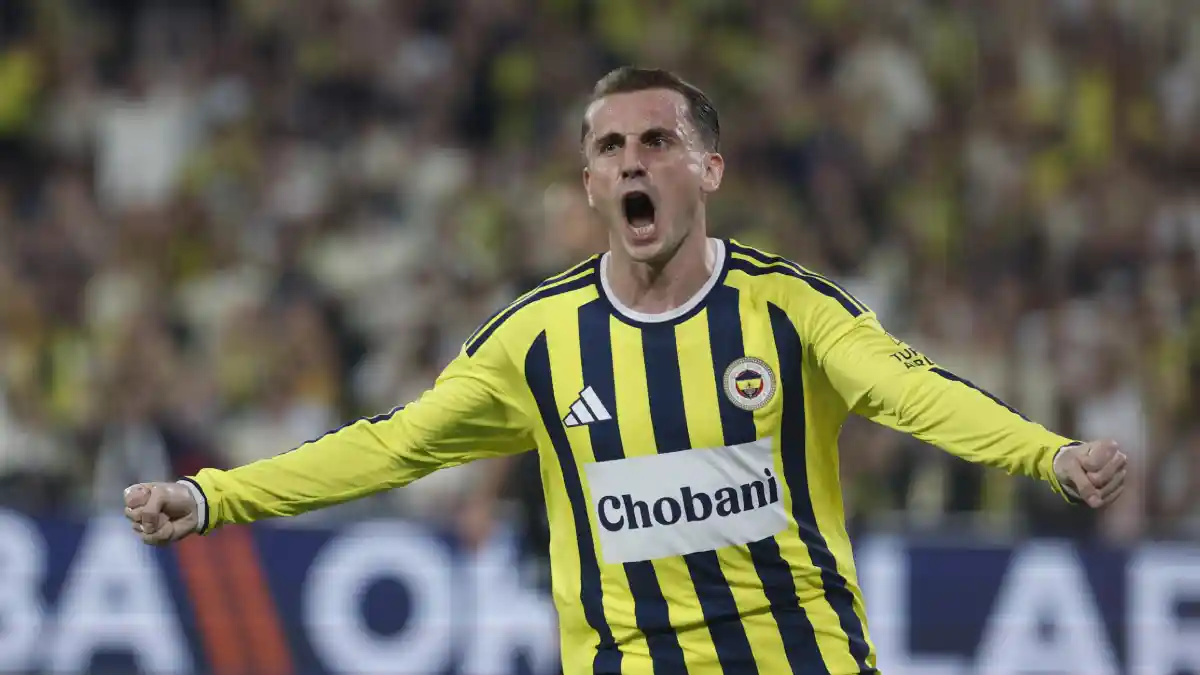 Fenerbahçe Avrupa'daki 303. maçında Sturm Graz'ı 2-0 ile geçti
