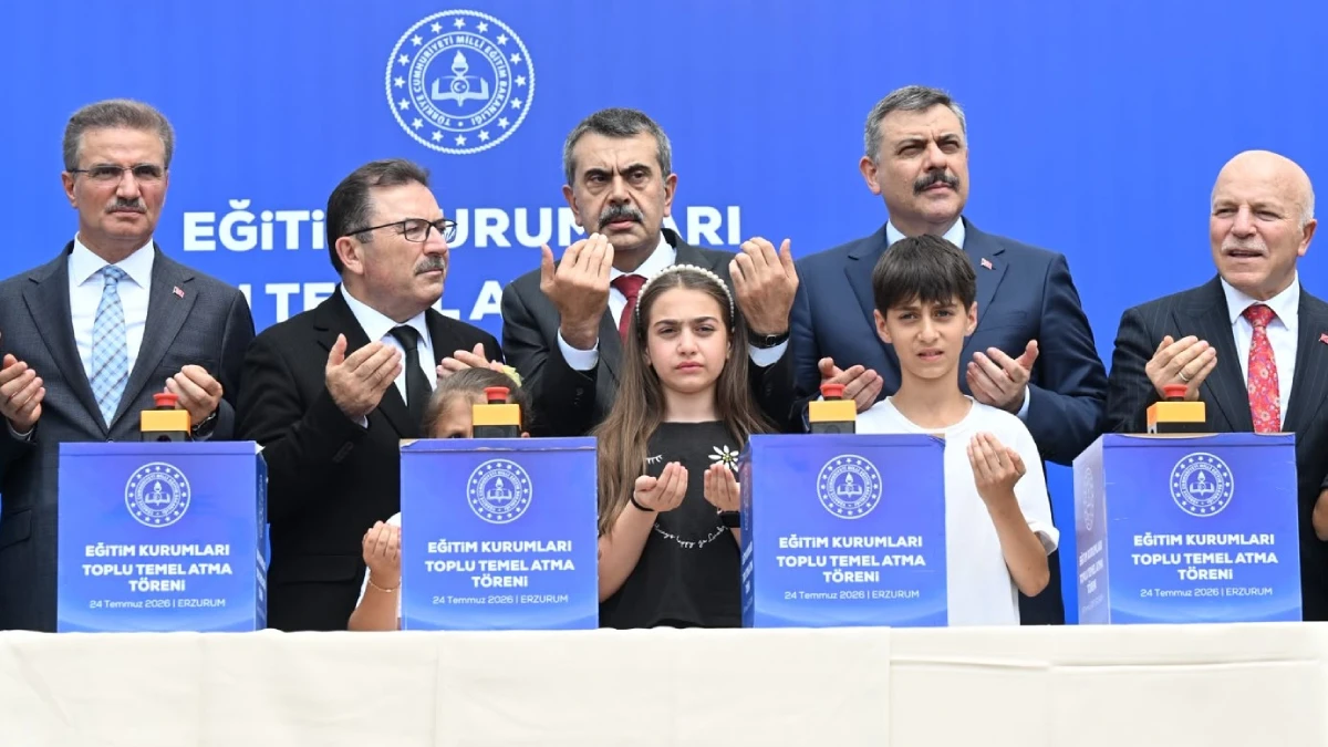 Milli Eğitim Bakanı Yusuf Tekin Erzurum'da: Fetih Camii açıldı, 5 okulun temeli atıldı