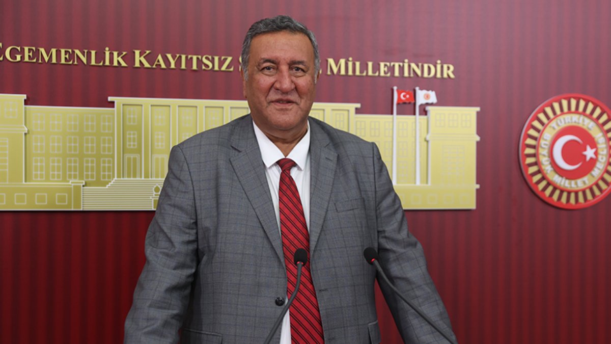 CHP'li Ömer Fethi Gürer'den iddialara yanıt: "Atatürk'ün partisinde kalmaya devam edeceğim"