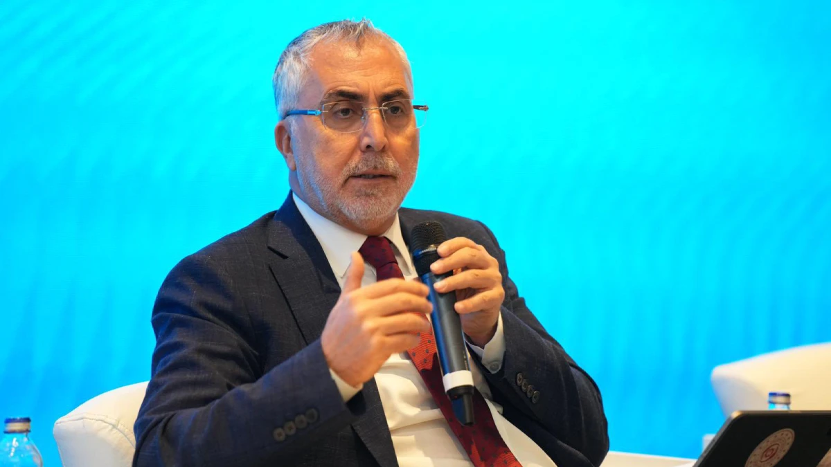 Bakan Işıkhan: Türkiye’nin ekonomik geleceğini ortak akılla değerlendirdik