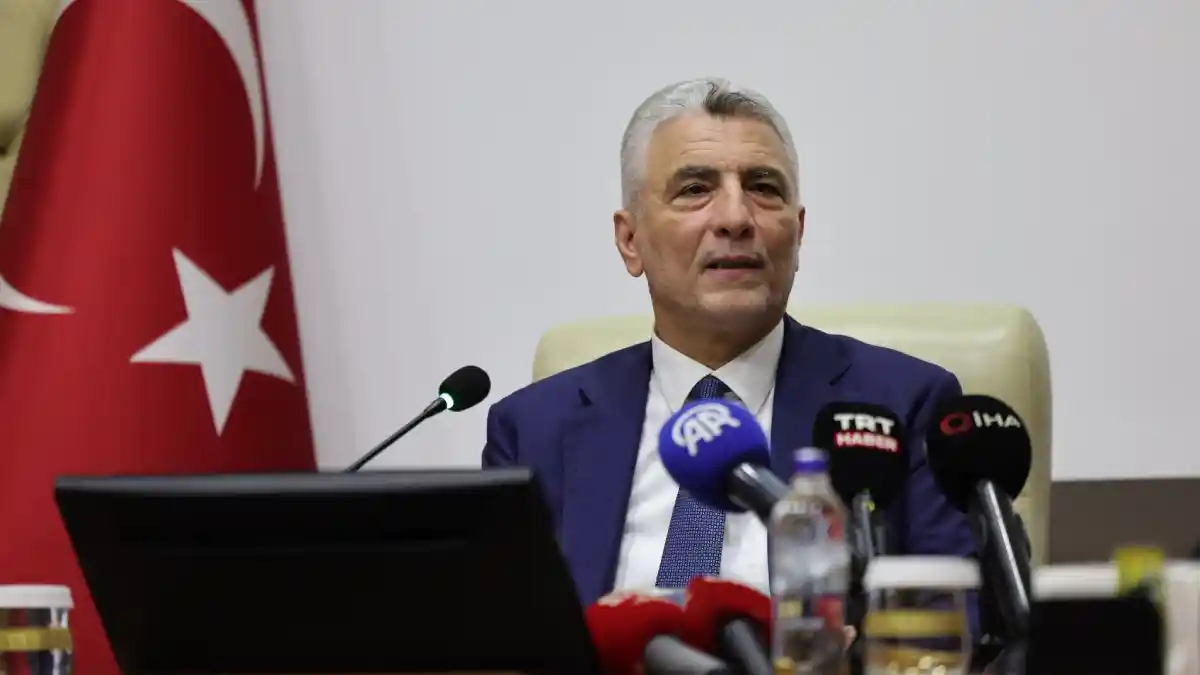 Habur Gümrük Kapısı'nda 2026 yılının tır çıkış rekoru kırıldı