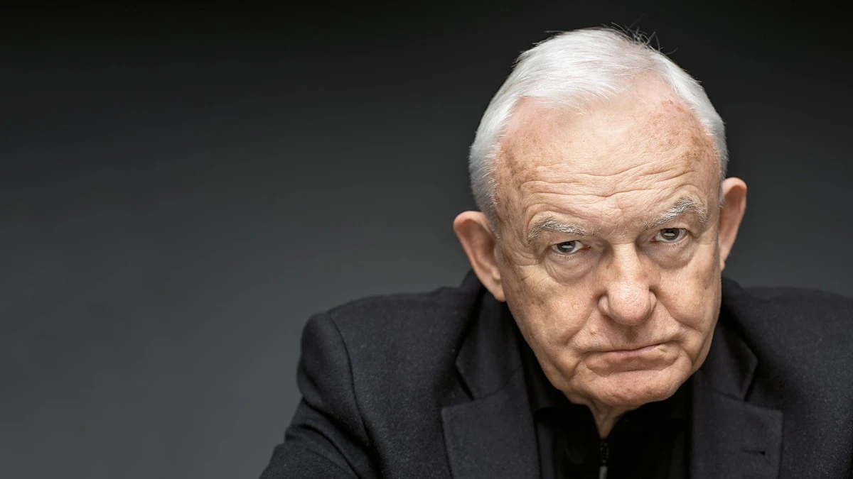 Polonya eski Başbakanı Miller: 2014 darbesinden sonra Donbass'ta Rusça konuşanlar yok edildi