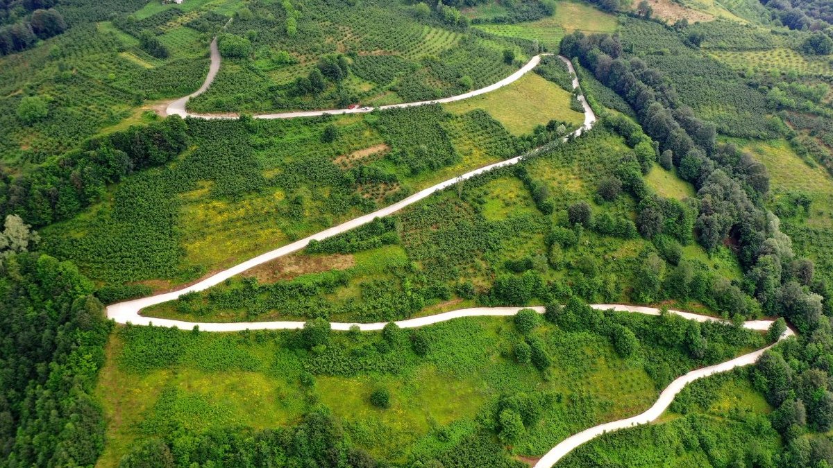 Kızılelma-Damyeri-Tuzak yolunda beton konforu