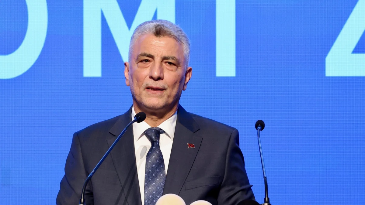 Bakan Bolat: "2025’te 396 milyar dolarlık ihracatla Cumhuriyet tarihinin rekorunu kırdık"