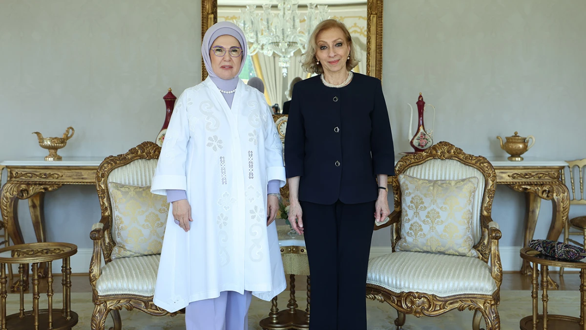 Emine Erdoğan, Lübnan Başbakanı’nın eşi Sahar Salam’ı İstanbul’da ağırladı