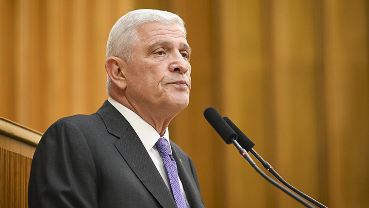 Dervişoğlu'ndan ekonomi ve dış politika tepkisi: "Bütçe açığı 1 trilyona dayandı"