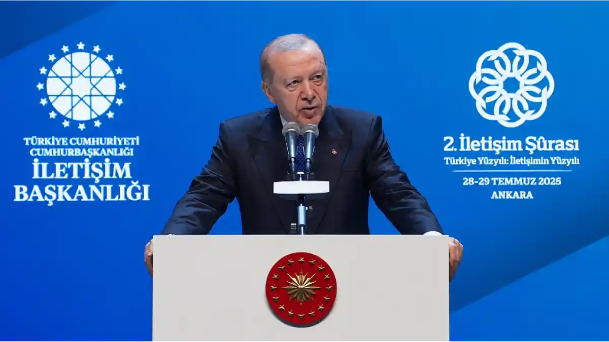 Cumhurbaşkanı Erdoğan: "Yalan haberlerden algı oyunlarına uzanan sinsi operasyonlarla karşılaştık"