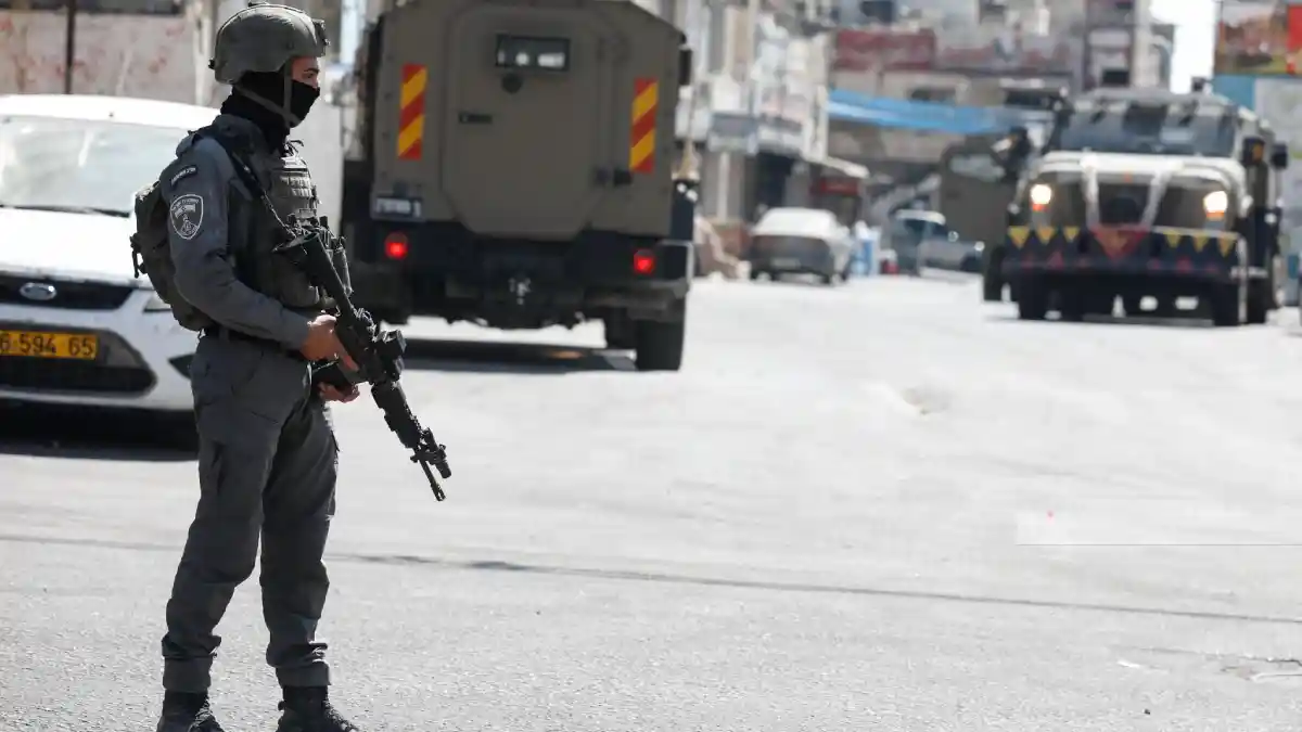 İsrail askerleri gazetecilerin haber takibini engelledi: Gaz bombalarıyla müdahale