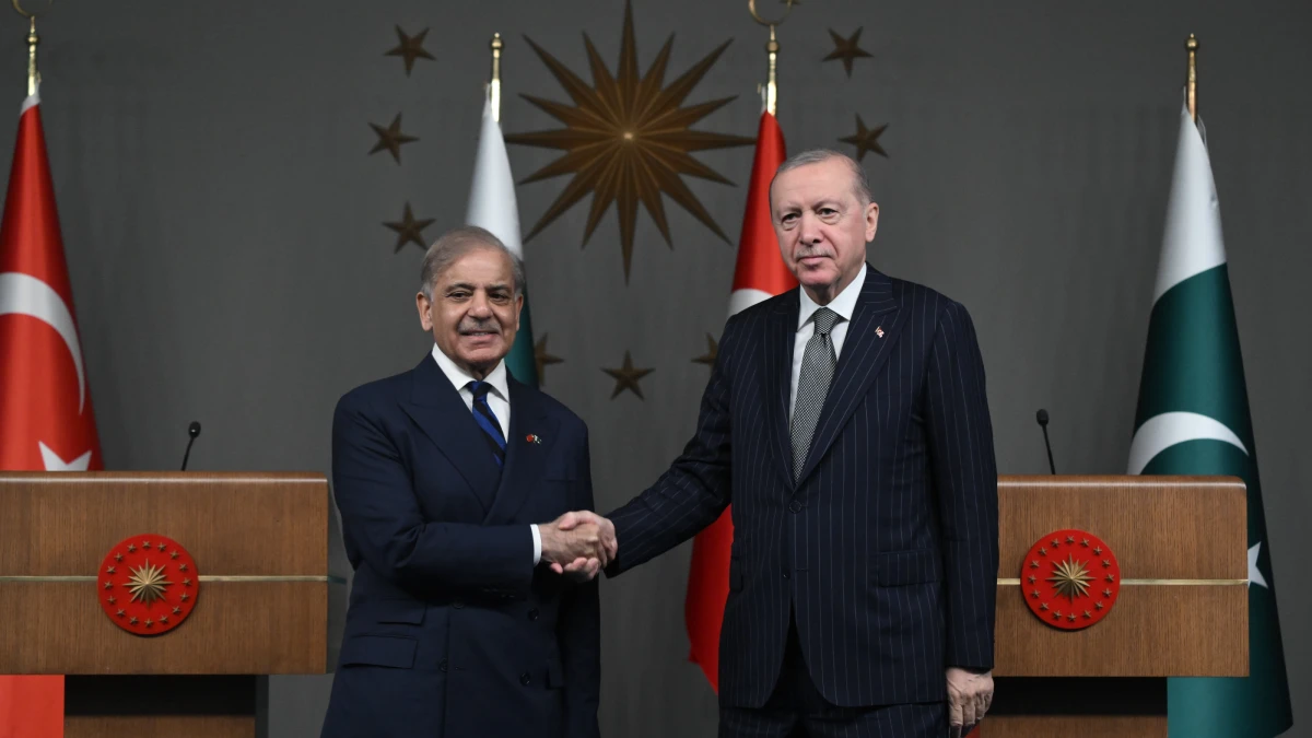 Erdoğan: Pakistan Başbakanı Şerif’i İstanbul’da ağırlamaktan memnuniyet duydum