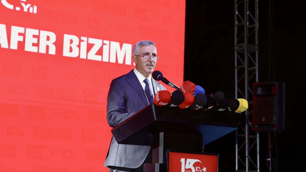 Kahramanmaraş 15 Temmuz'un 10. yılında tek yürek: Şehitlikte dua, meydanda nöbet