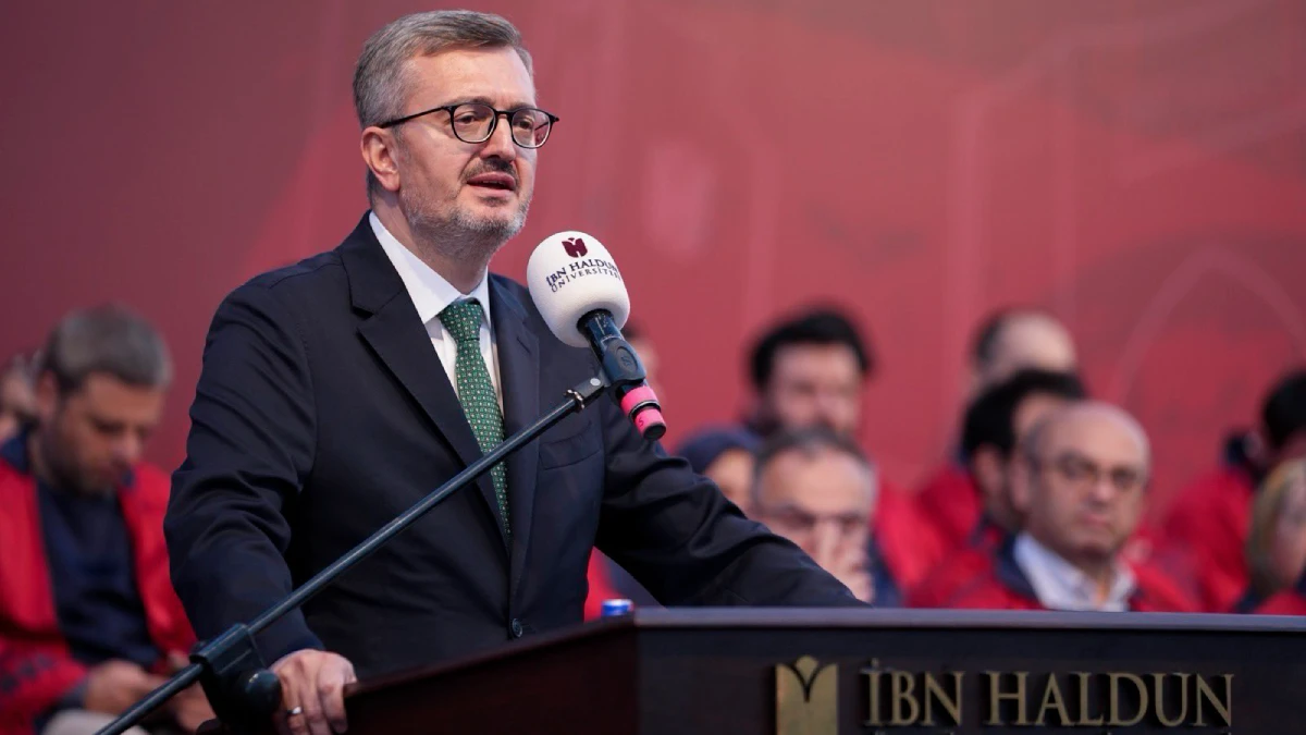 İletişim Başkanı Duran: İbn Haldun Üniversitesi mezunları Türkiye Yüzyılı’nı inşa edecek