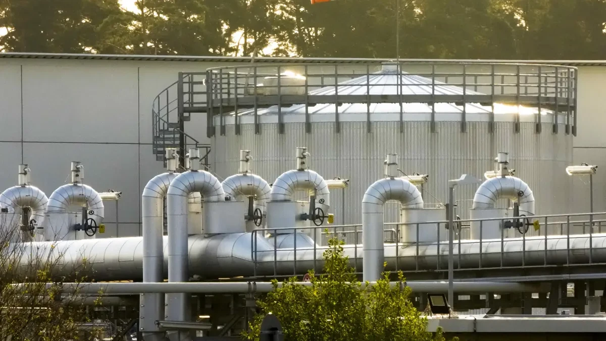 Gazprom: Avrupa’da yer altı gaz depoları tarihi dip seviyede