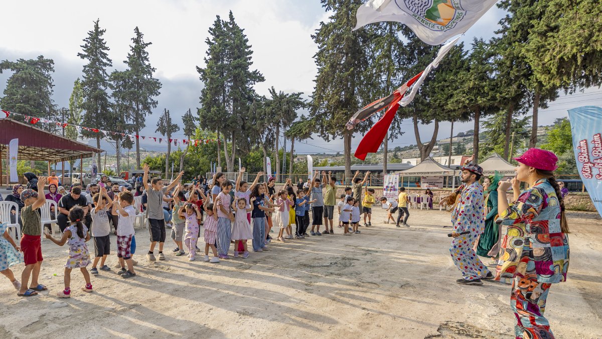 Mersin Büyükşehir'den kırsalda 'Köy Bizim, Şenlik Bizim' etkinliği