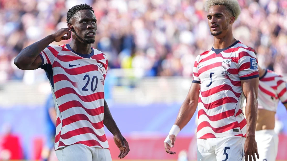 FIFA, Balogun'a 40 bin dolar ceza kesti: Yarısını US Soccer ödeyecek