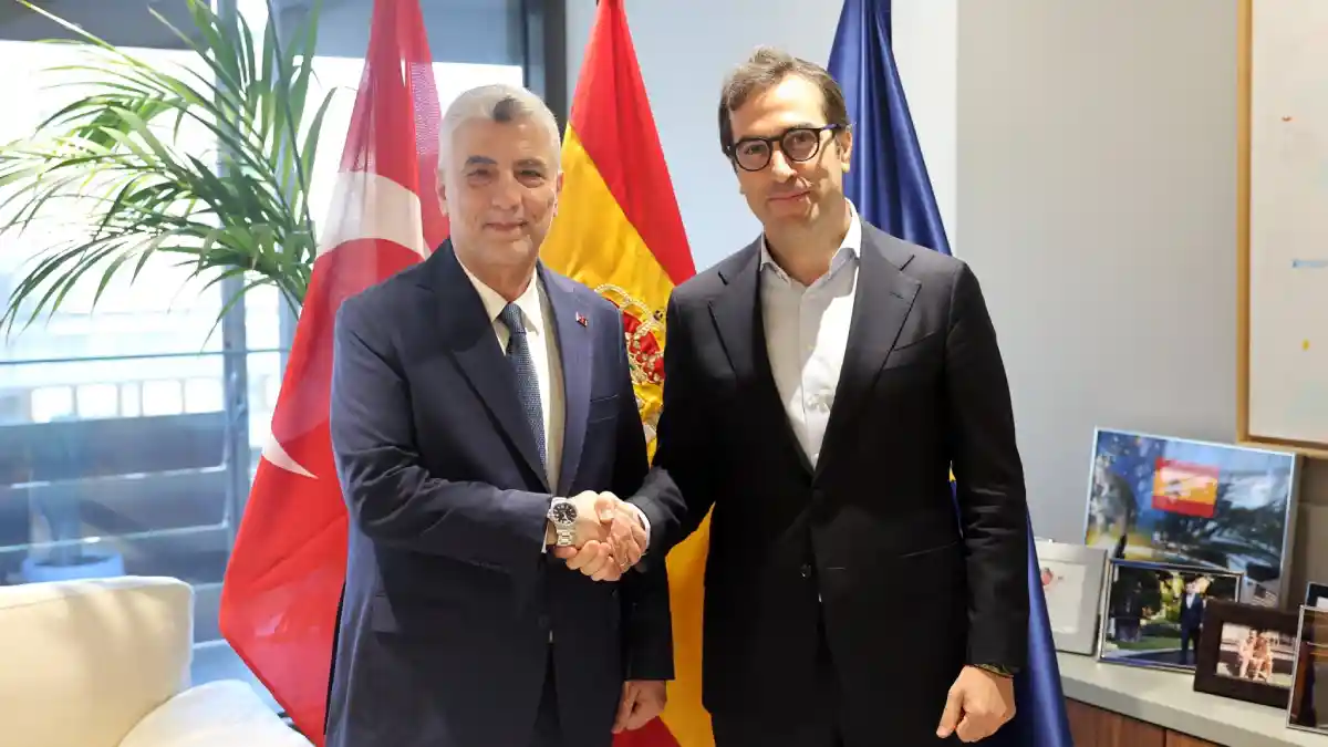 Ticaret Bakanı Ömer Bolat Madrid'de: Türkiye ve İspanya'dan 25 milyar dolarlık ticaret hedefi
