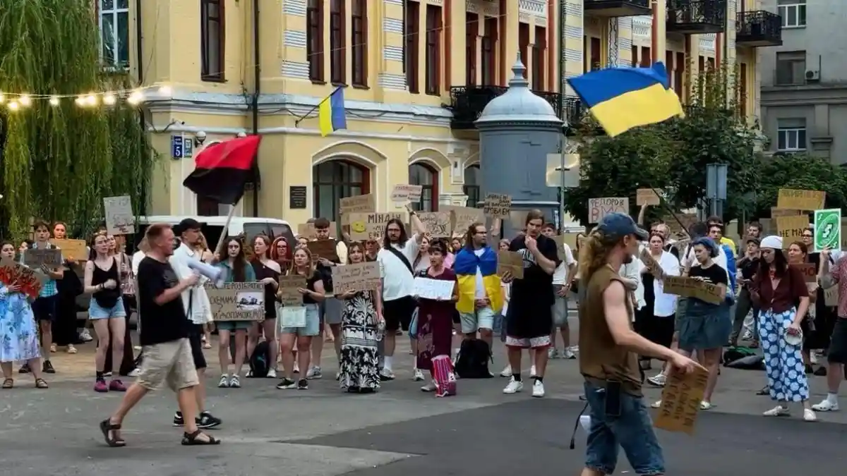 Kiev'de hükümet krizi: Fedorov protestoları Zelenski tepkisine dönüştü