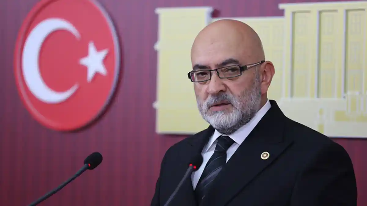 AK Parti Kayseri Milletvekili Murat Cahid Cıngı'dan adaylara kritik YKS uyarısı