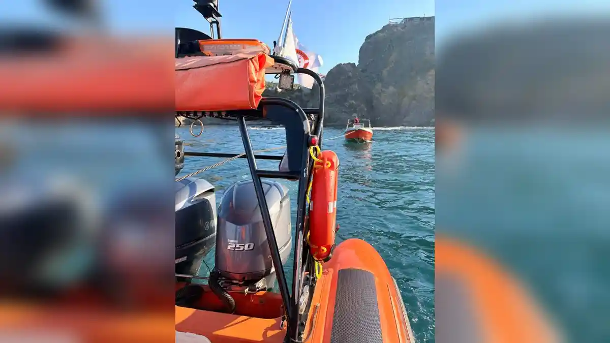 Sarıyer açıklarında sürüklenebot kurtarıldı