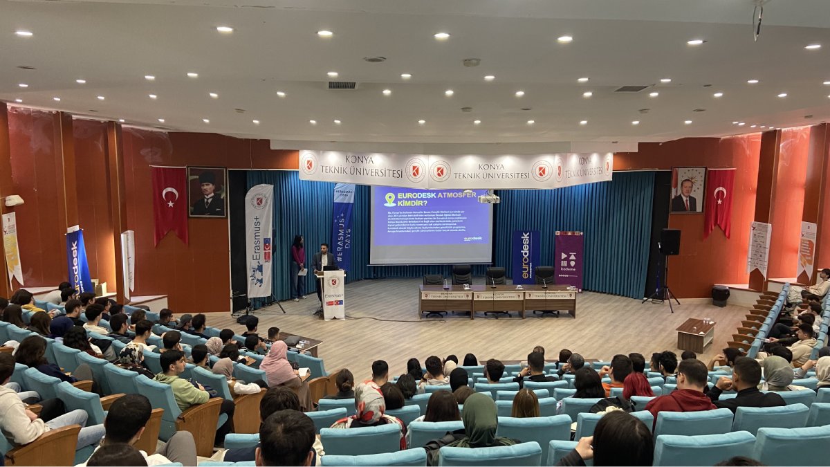 Atmosfer Gençlik Merkezi'ne uluslararası başarı: 36 ülke 200 proje arasından ödül aldı