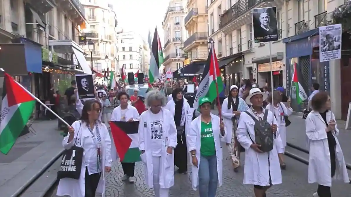 Paris'te Gazzeli doktor Abu Safiya için eylem: Serbest bırakılması istendi