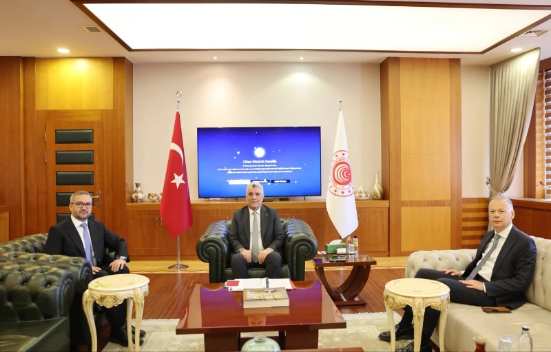 Bakan Bolat, TCMB Başkanı Karahan ile görüştü: Dış ticaret masaya yatırıldı — görsel 2