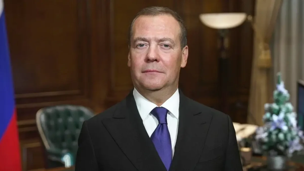 Medvedev: İran Kaybetmedi, İsrail İntikam Alacak