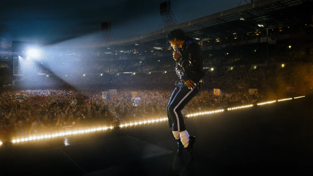Michael Jackson biyografisi 977 milyon dolarla gişe tarihine geçti