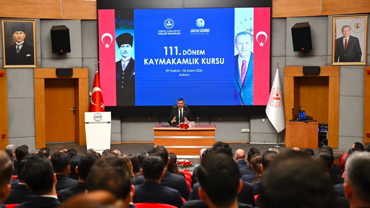 111. Dönem Kaymakamlık Kursu açıldı: Bakan Çiftçi genç adaylarla buluştu