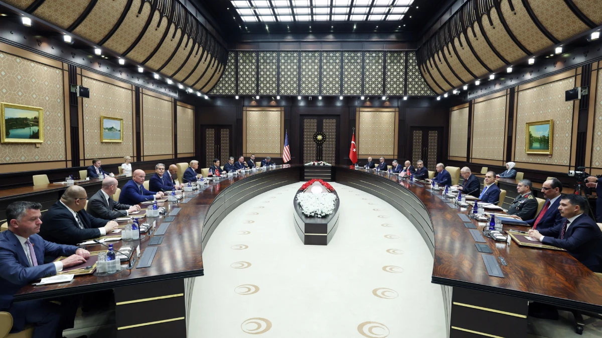 Cumhurbaşkanı Erdoğan ve ABD Başkanı Trump’tan Külliye’de heyetler arası görüşme