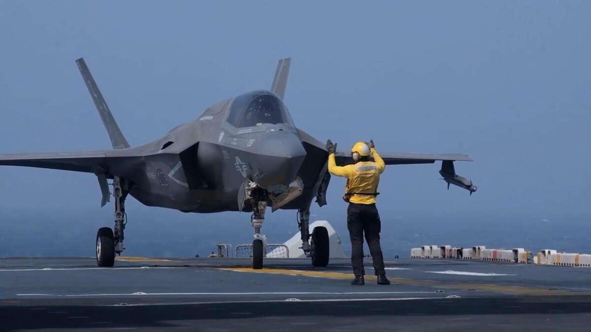 ABD-İran hattında gerilim tırmanıyor: F-35B'ler USS Boxer'da göreve hazır
