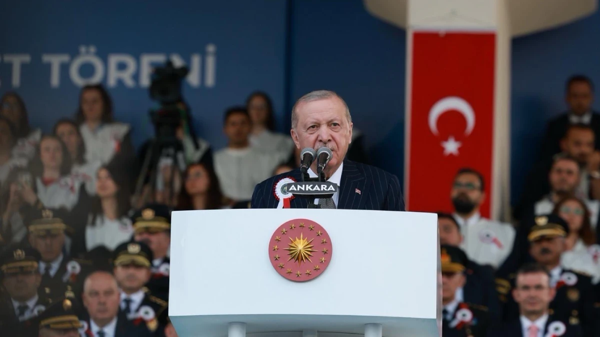 Polis Akademisi’nde mezuniyet coşkusu: Erdoğan’dan emniyete reform mesajı
