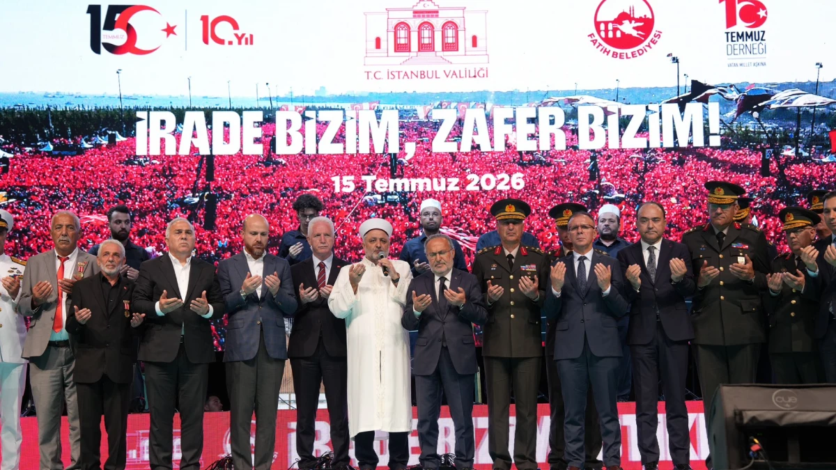 Anıtpark’ta 15 Temmuz programı: Şehitler dualarla anıldı