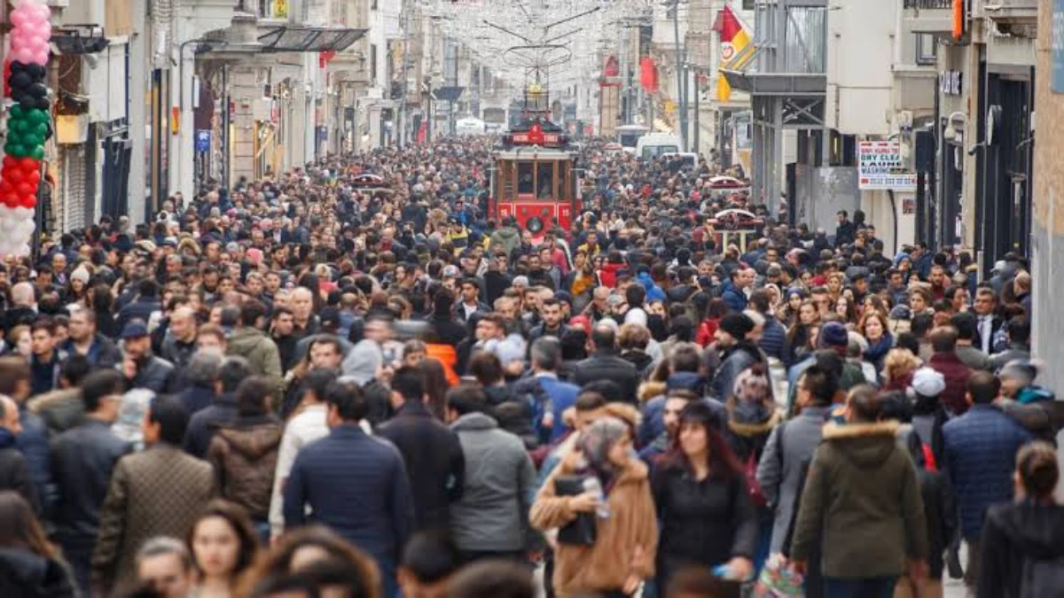 20-24 yaş grubu göçte zirvede: 480 bin kişi şehir değiştirdi