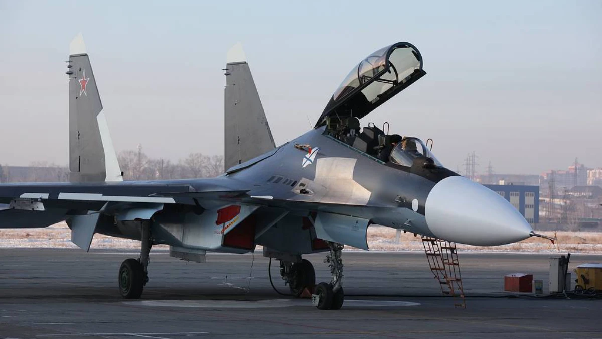 Rusya’ya yeni savaş uçağı takviyesi: Su-30SM2 ve Su-34’ler görev yerine uçtu